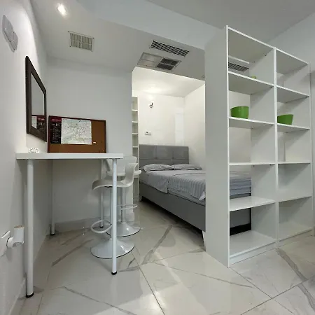 Apartment Tesla